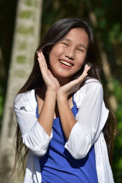 Surprised Teenager Girl — Stock Photo, Image