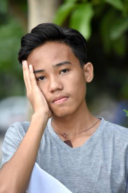 Endişe verici genç azınlık çocuk