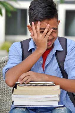 Genç öğrenci ve kahkaha