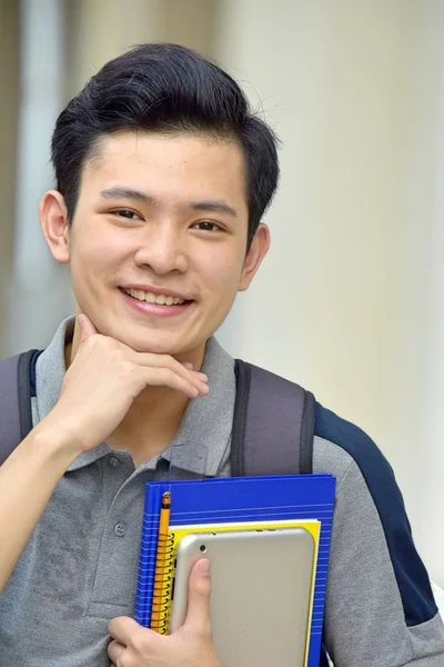 Leende Ungdomlig Olika Pojke Student Med Böcker — Stockfoto