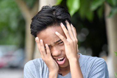 Stres altında bir genç