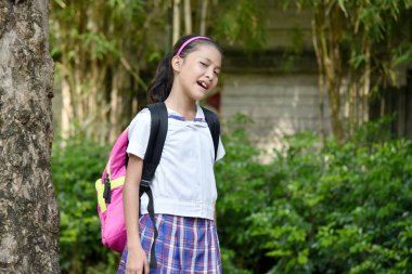 Mutlu bir kız öğrenci