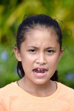 Bir deli farklı kişi