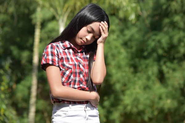 Filipina flicka och sorg — Stockfoto