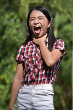 Bir Boğulma Petite Kız