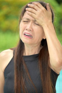 Unutkan Asyalı Kadın