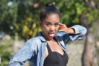 Çılgın Asyalı Kadın