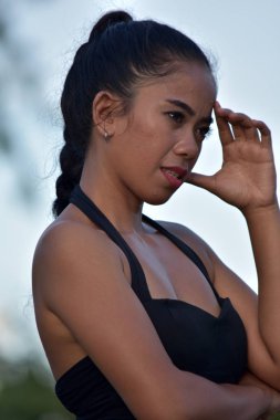 Endişe verici bir genç kişi