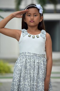 Petite Asya kız selamlama