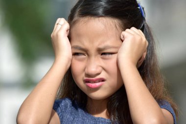 Stres altında çeşitli kız