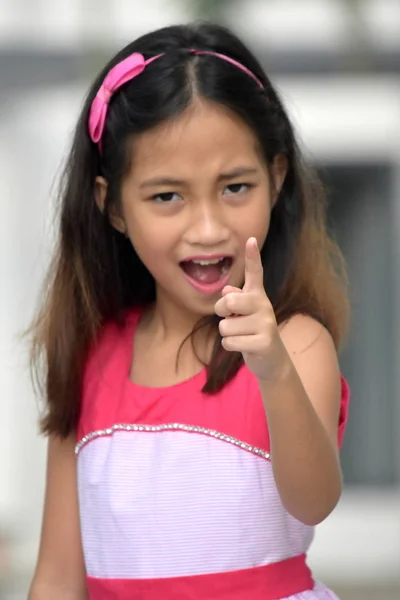 Mad jong Filipina kind — Stockfoto