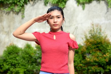 Bir Filipinli Gençlik Selamlama