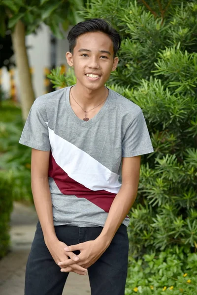 A Confident Teen Boy — Stock Photo, Image