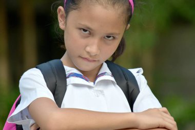 Not Defterleri ile İnatçı Kız Öğrenci