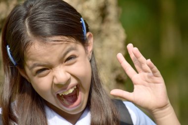 Asyalı Öğrenci Çocuk Ve Anksiyete