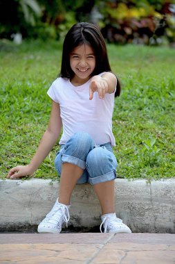 Kızgın güzel azınlık kişi