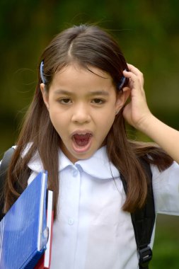 Stresli Hazırlık Çeşitli Kız Öğrenci Okul Kız Üniforma Giyen