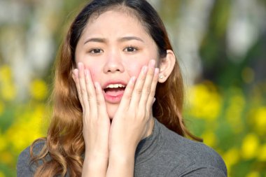 Ürkmüş Genç Çeşitli Kişi