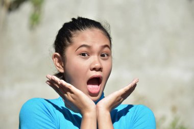 Güzel Filipina kişi şaşırttı