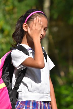 Not Defterleri ile Stres Altında Filipinli Kız Öğrenci