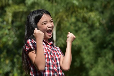 Bir Proud Girl Gençlik