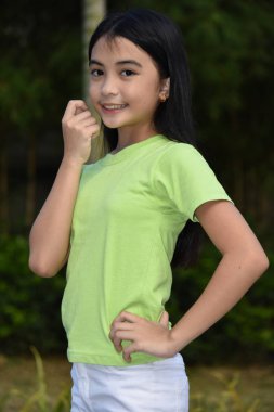 Düşünceli Bir Genç Preteen