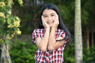 Mutlu Petite Azınlık Kadın Ergen