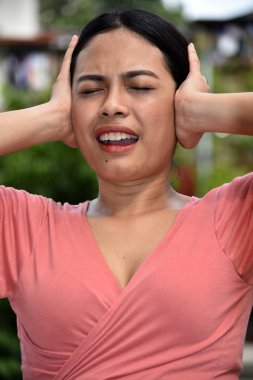 Bir erkek ve sessizlik