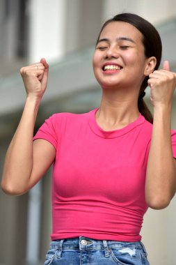 Bir kazanan Asya kadın