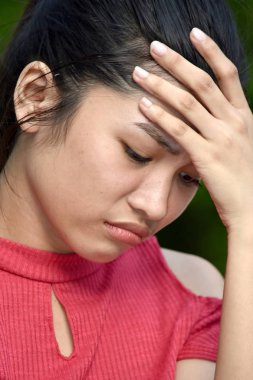 Endişe verici bir sevimli kişi