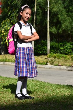 Kız öğrenci ve Kitaplar Ile güven