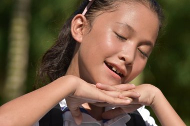 Sevimli kız öğrenci