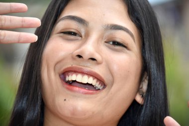 Güzel erkek eğleniyor