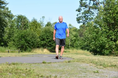 Adam ve Mutluluk Yürüyüş