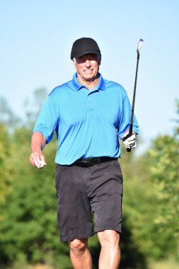 Golf Kulübü Golf Sahası ile Golfçü