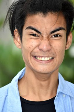 Bir kişi ve mutluluk