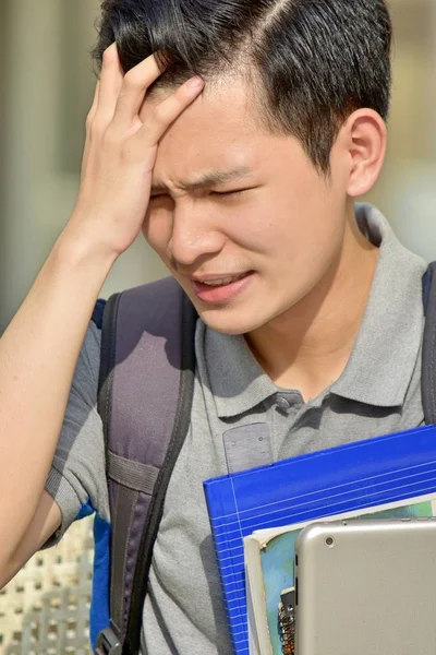 Menino estudante sob estresse — Fotografia de Stock