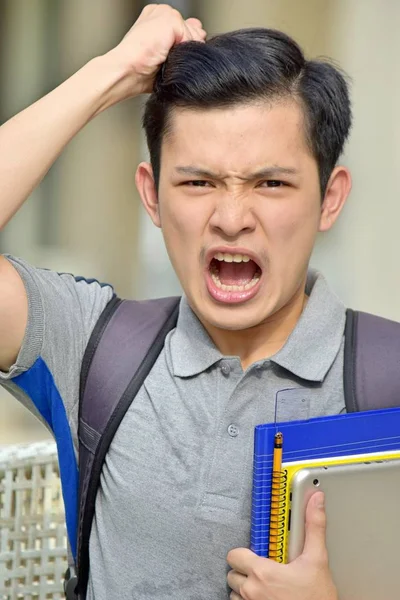 Universitário Diverso Masculino Estudante e Confusão — Fotografia de Stock