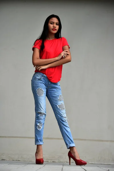 Teenager Girl Posing Standing — Stock Photo, Image