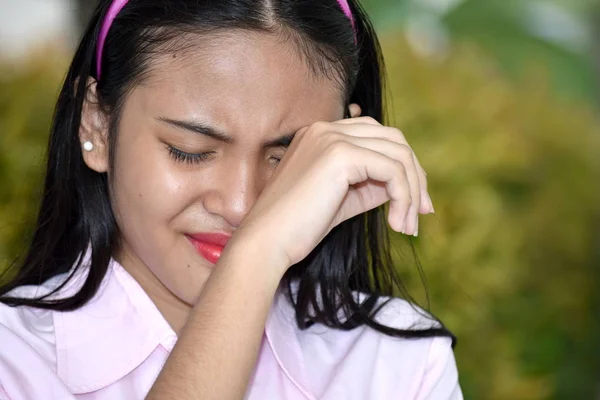 Ağlayan Filipinli Kız — Stok fotoğraf