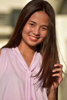 Uzun Saçlı Genç Çeşitli Kadın