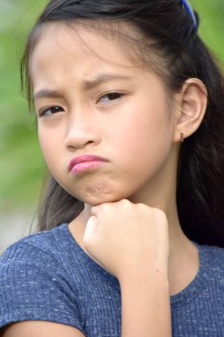 Asyalı kadın karar verme