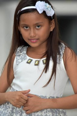 Farklı bir kız çocuk portresi