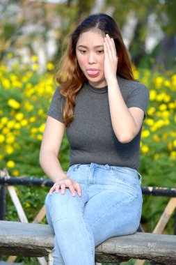 Bir kadın kötü sağlık