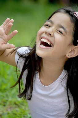 Genç çeşitli kadın ve mutluluk