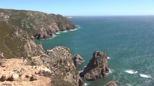 Una Bahía Costera Del Océano — Vídeos de Stock