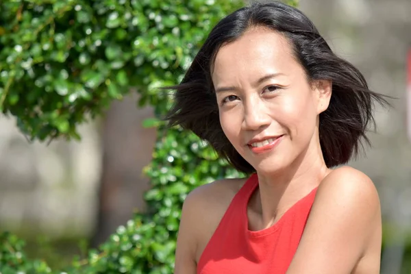 A Smiling Youthful Female — Stock Photo, Image