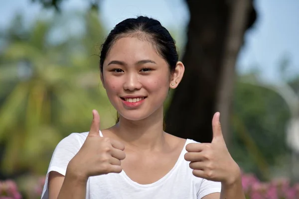 Beautiful Asian Adult Female With Thumbs Up — Stock Photo, Image