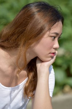 Depresif genç farklı kişi