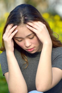 Yetişkin kadın, ateş